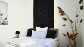 KLEINES GLÜCK by Interior Apartments